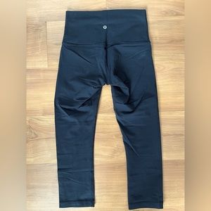 Lululemon Wunder Under High Rise Capri Legging